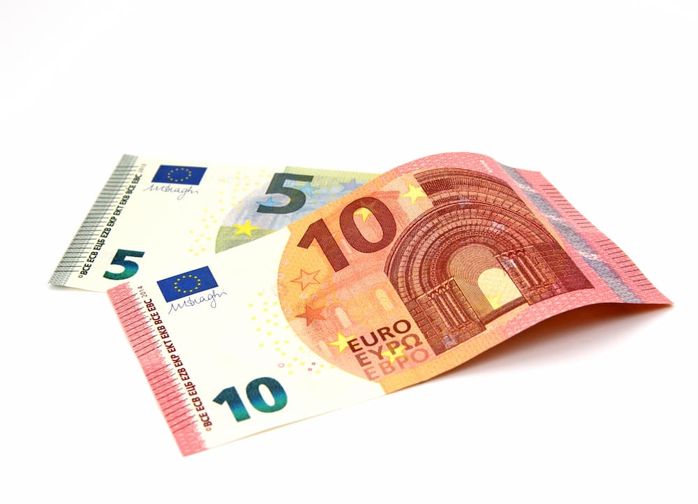 Fünfzehn Euro Cashback